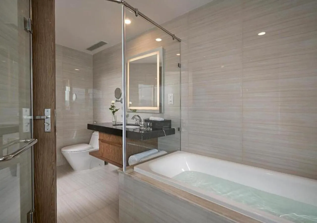 Aparthotel Panorama Nha Trang Beach Residences