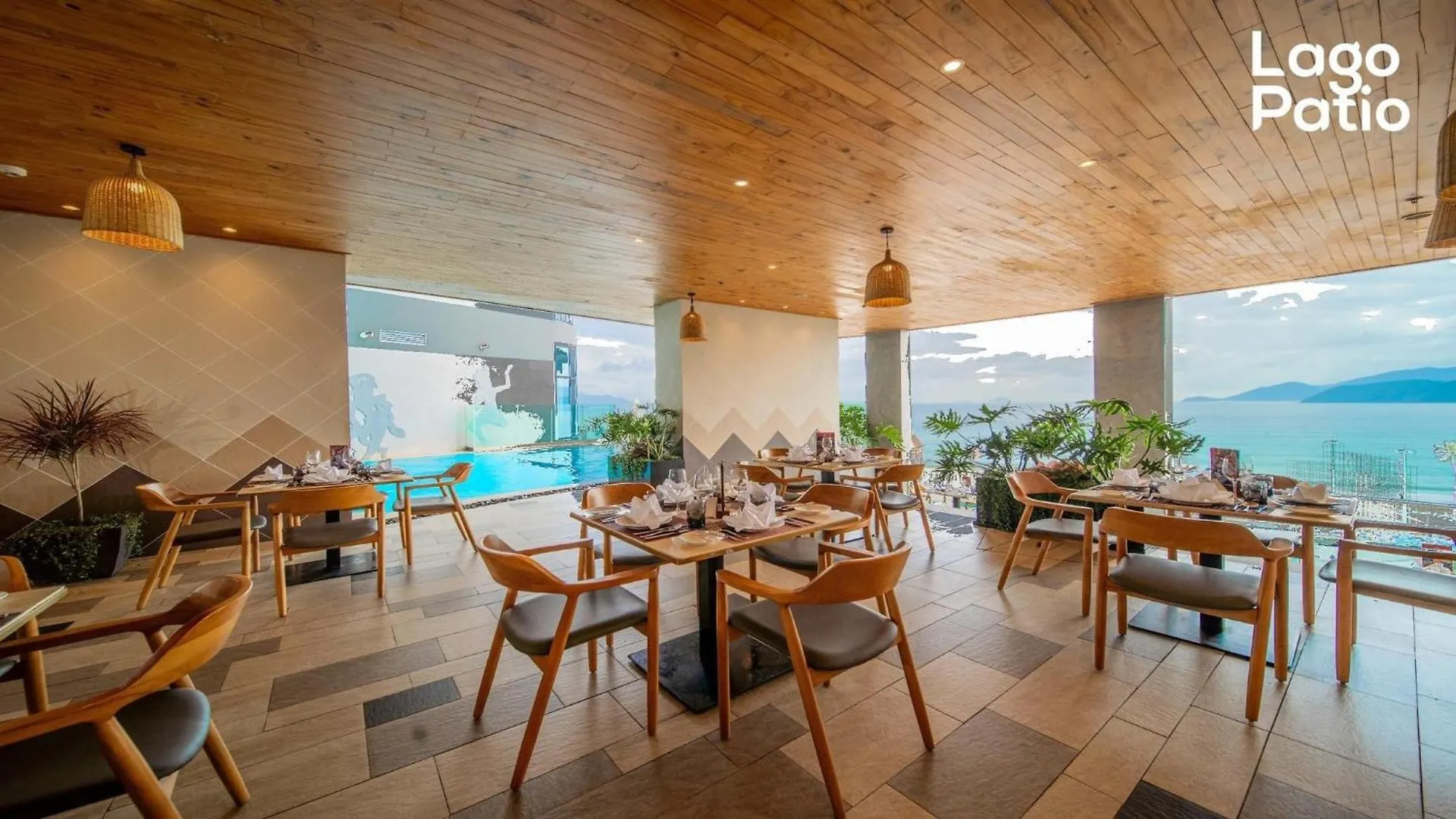 Aparthotel Panorama Nha Trang Beach Residences